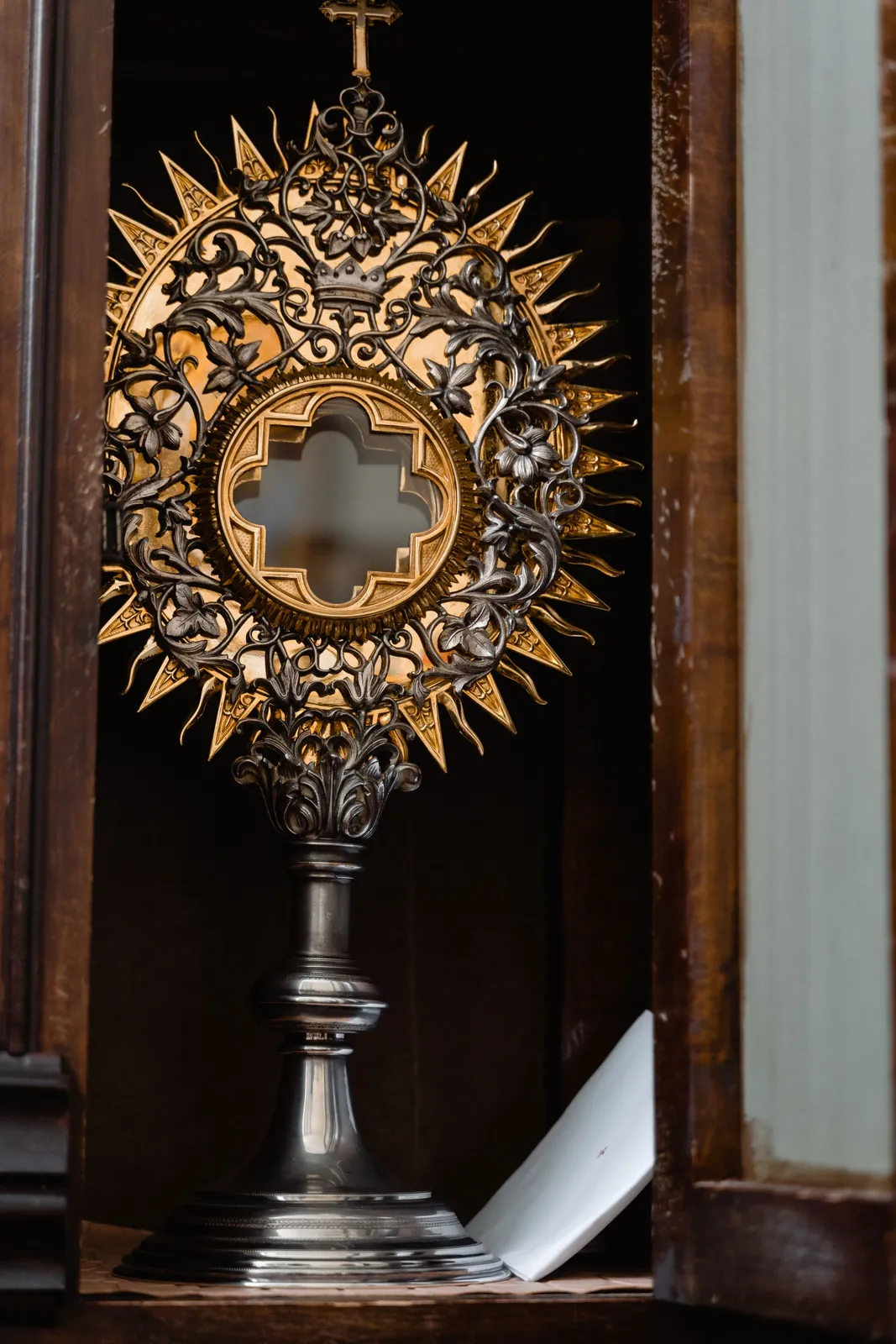 An ornate golden monstrance.